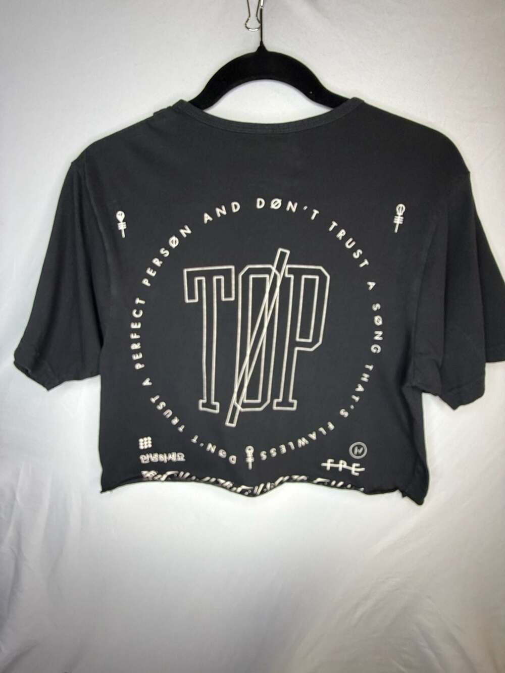 Twenty One Pilots Black Crop Top T-Shirt Size S